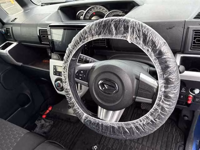 DAIHATSU WAKE