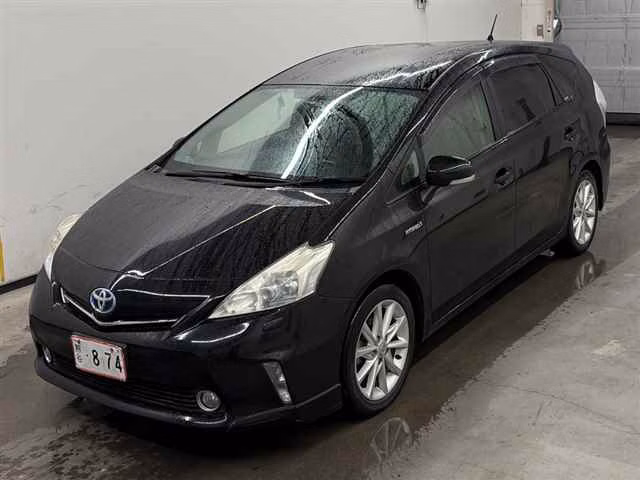 TOYOTA PRIUS ALPHA