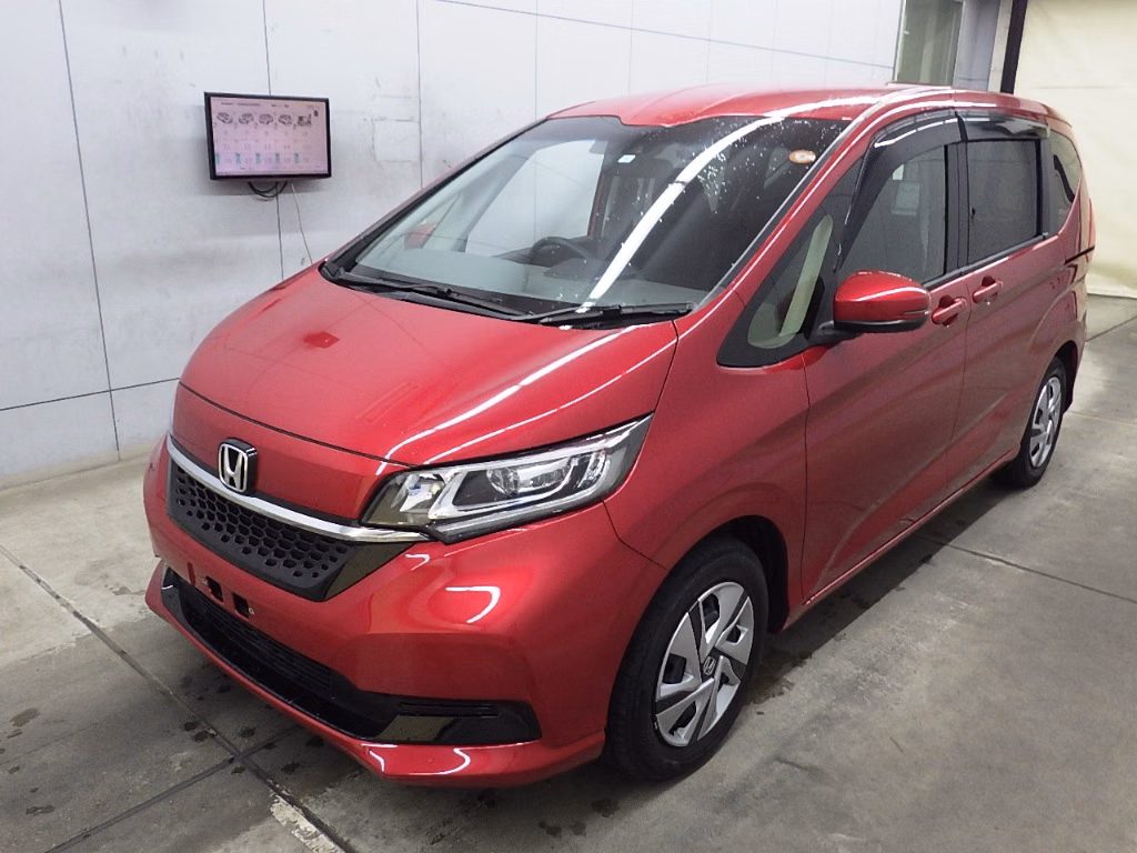 HONDA FREED+