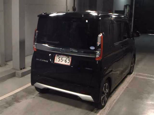 MITSUBISHI EK SPACE
