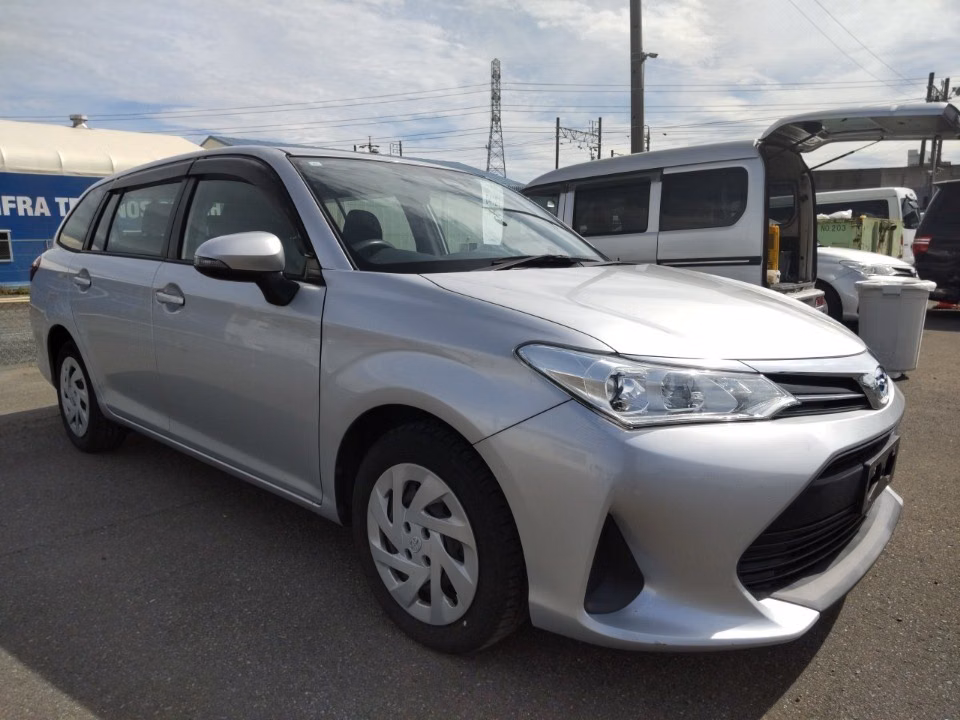 TOYOTA COROLLA FIELDER