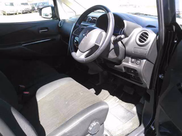 MITSUBISHI EK CUSTOM