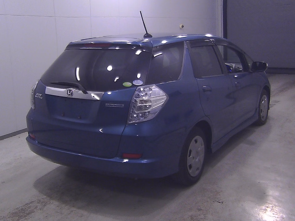 HONDA FIT SHUTTLE