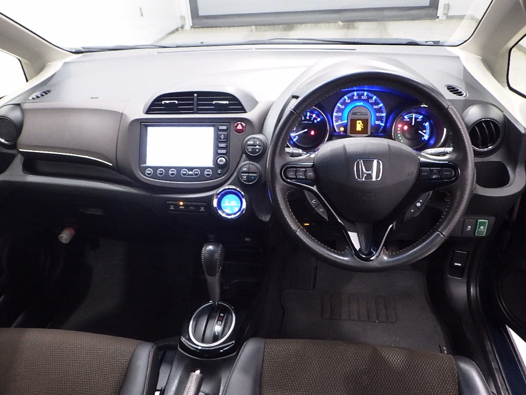 HONDA FIT SHUTTLE