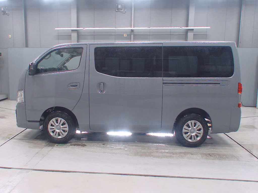 NISSAN CARAVAN