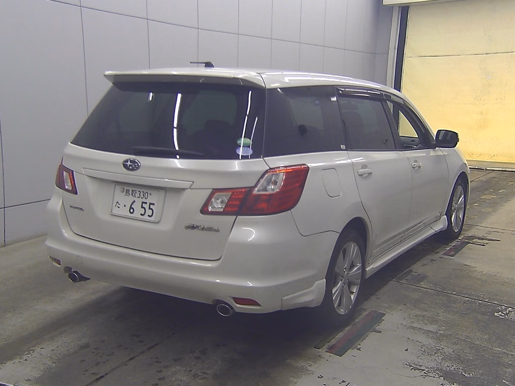 SUBARU EXIGA