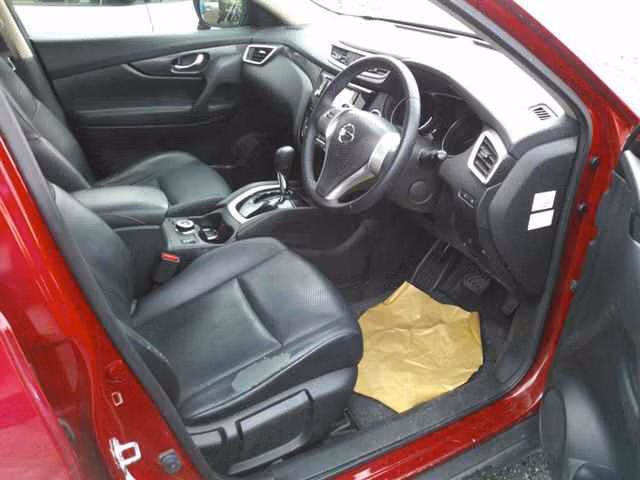 NISSAN X-TRAIL