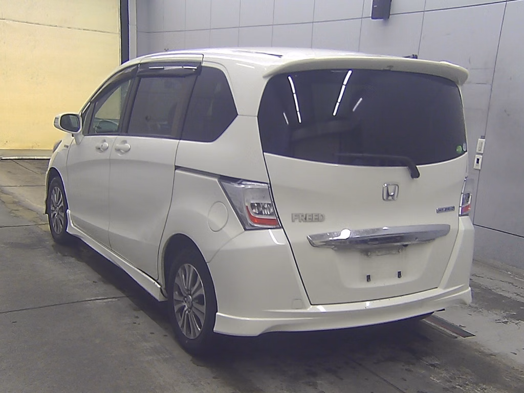HONDA FREED