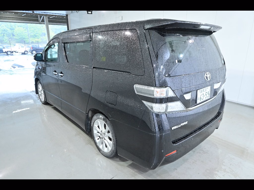 TOYOTA VELLFIRE