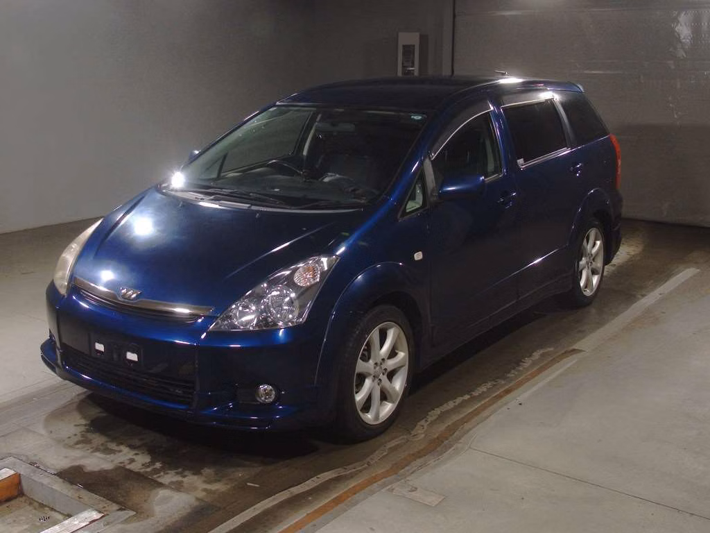 TOYOTA WISH