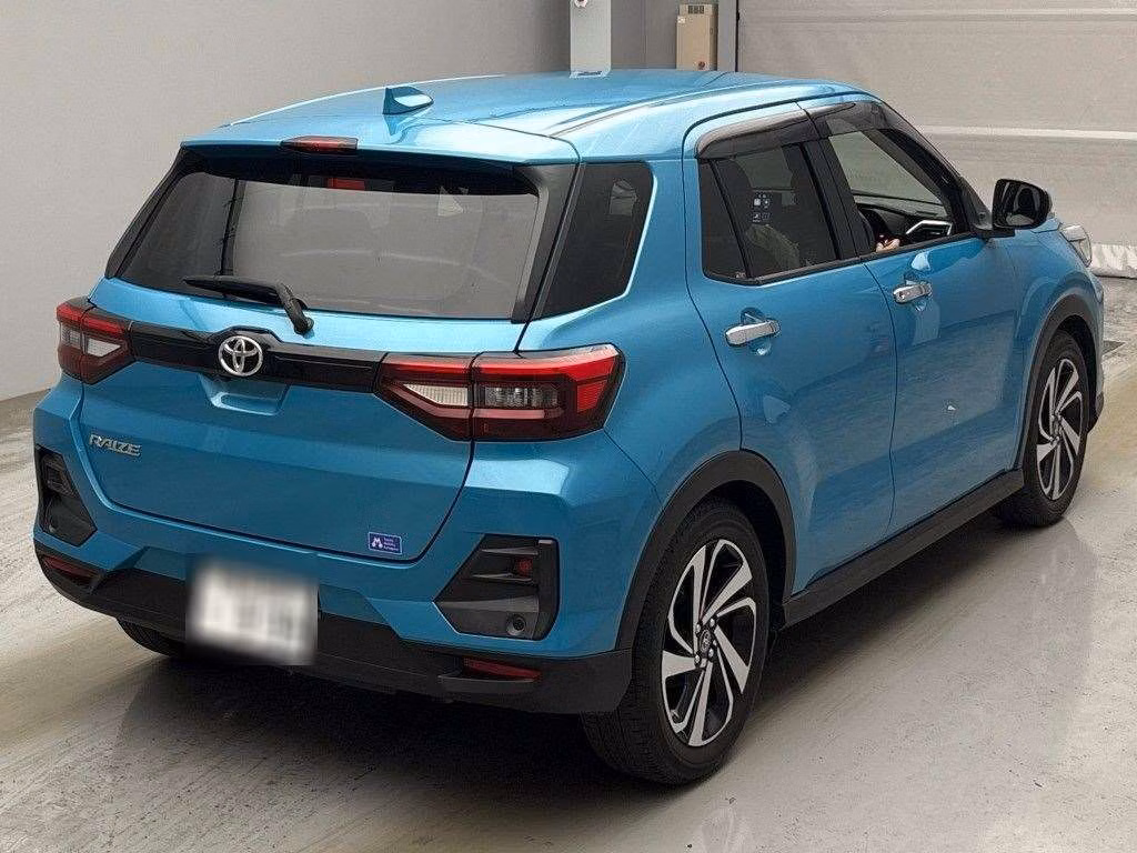 TOYOTA RAIZE