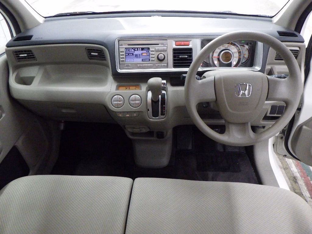 HONDA LIFE