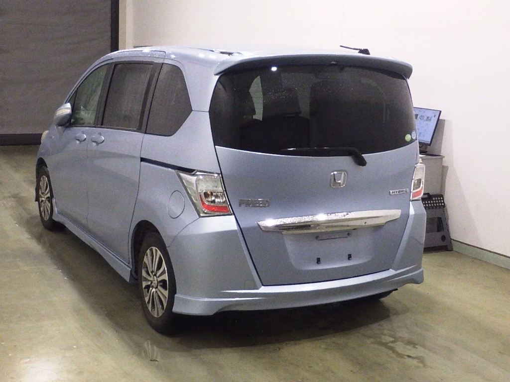 HONDA FREED