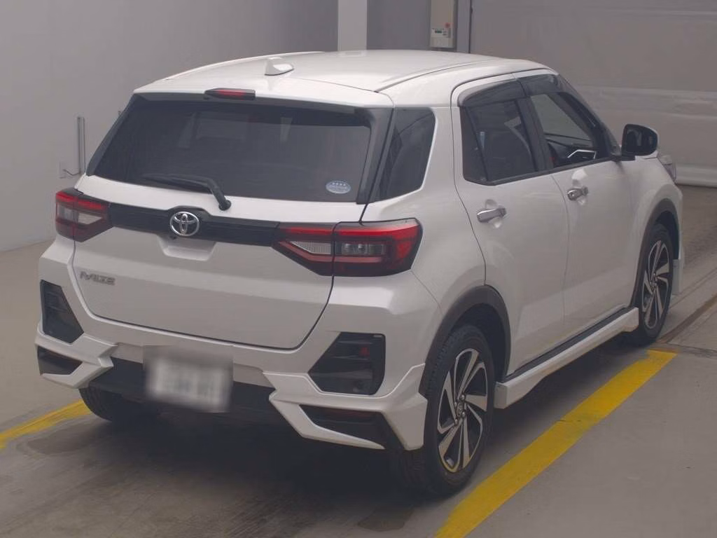 TOYOTA RAIZE