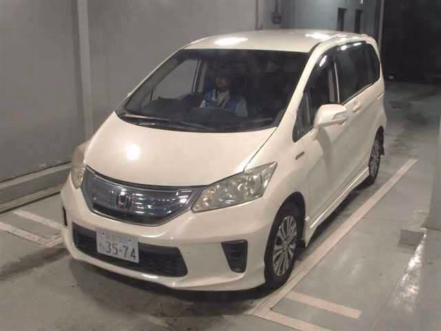 HONDA FREED