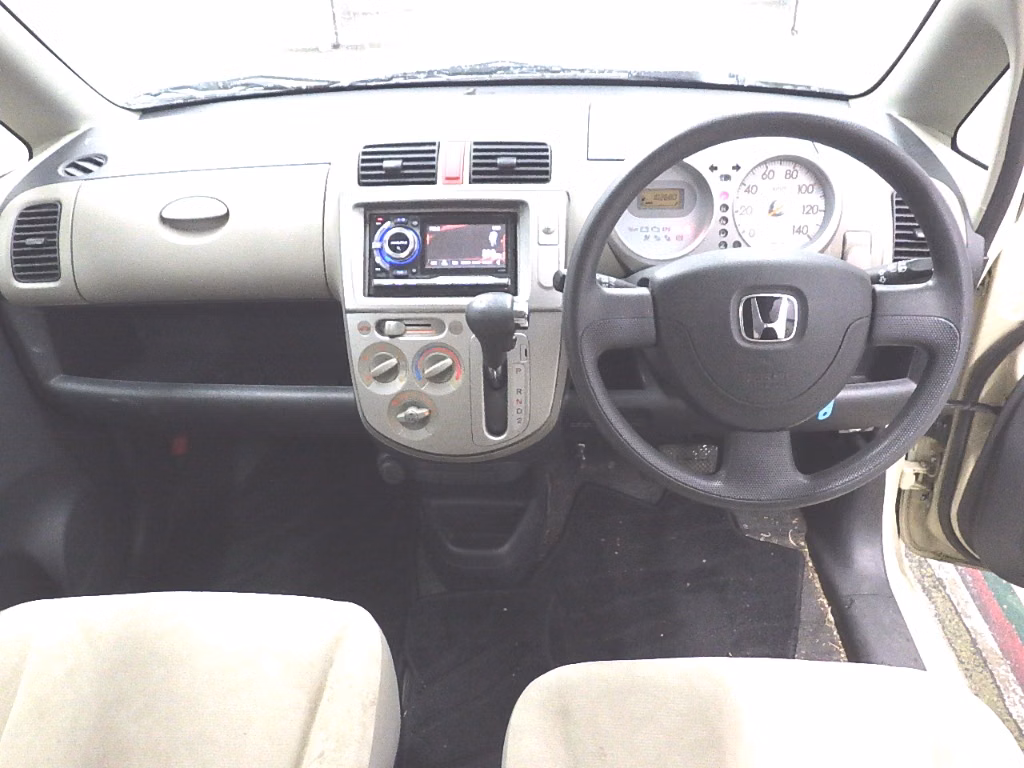 HONDA LIFE