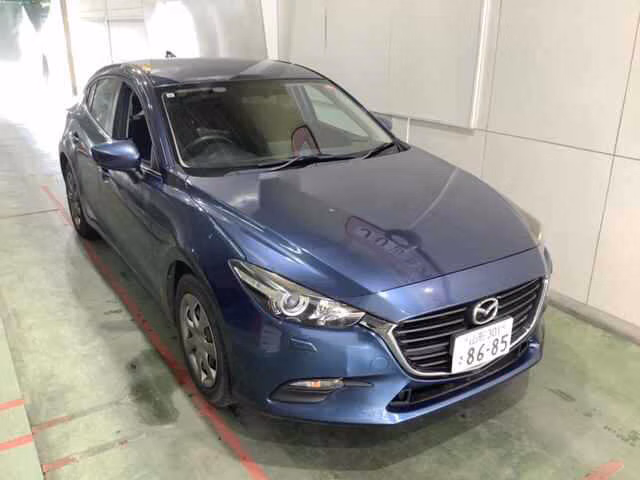 MAZDA AXELA