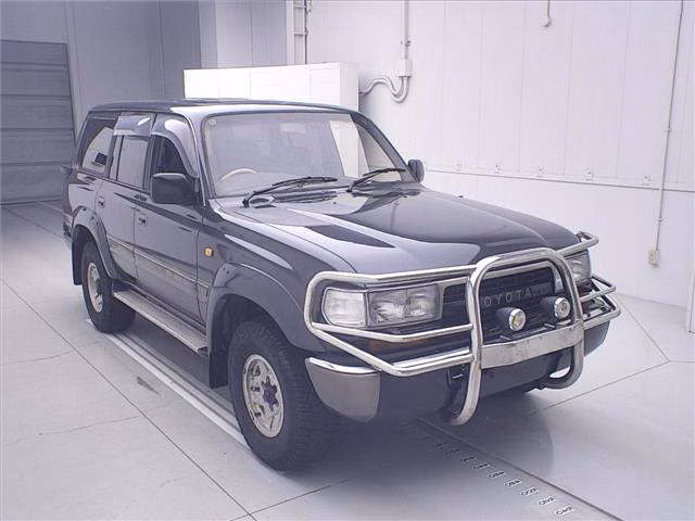 TOYOTA LAND CRUISER