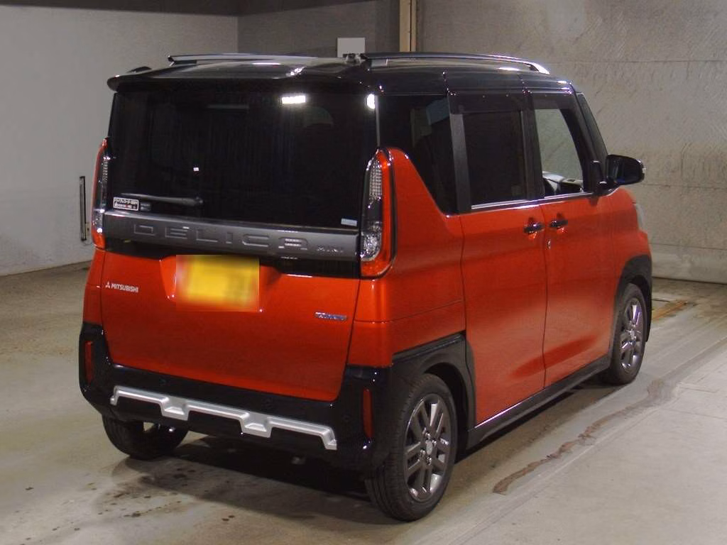 MITSUBISHI DELICA MINI