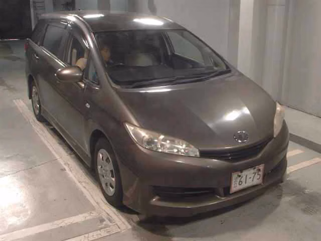 TOYOTA WISH