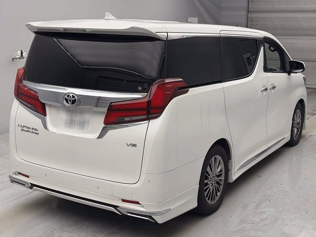 TOYOTA ALPHARD