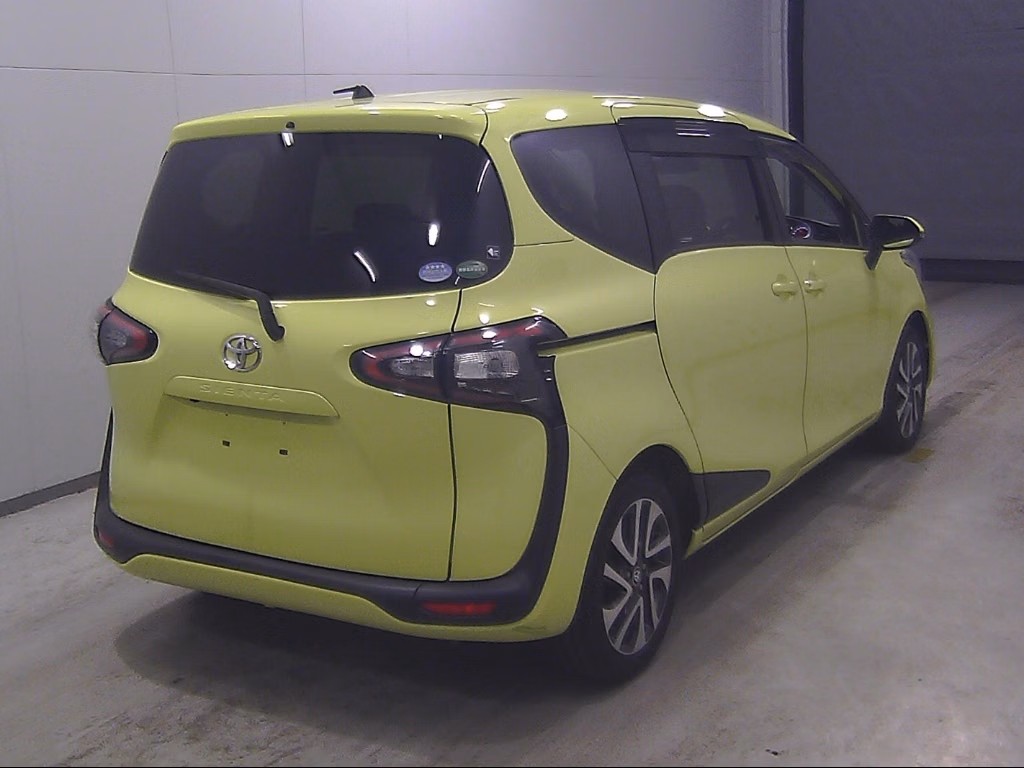 TOYOTA SIENTA