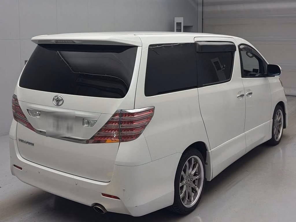 TOYOTA VELLFIRE