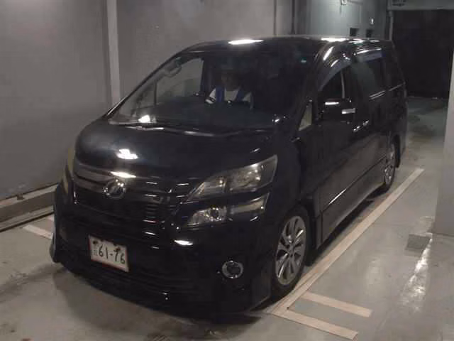 TOYOTA VELLFIRE