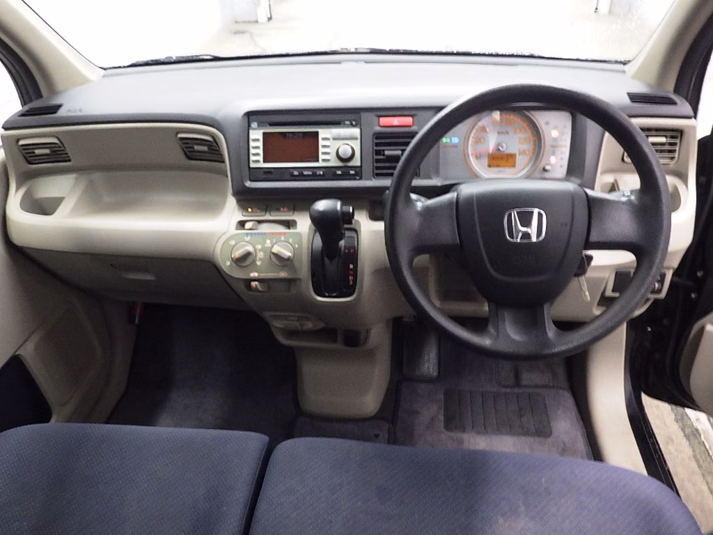 HONDA LIFE