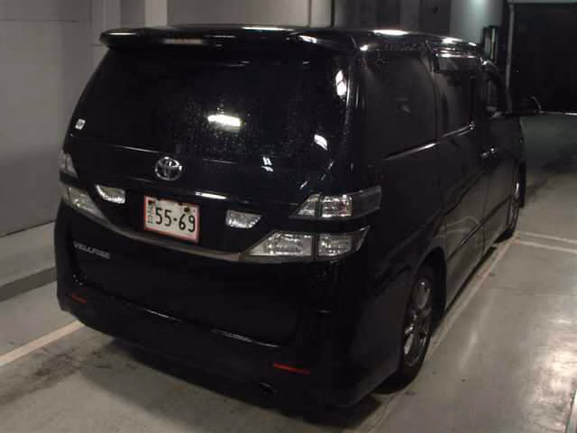 TOYOTA VELLFIRE
