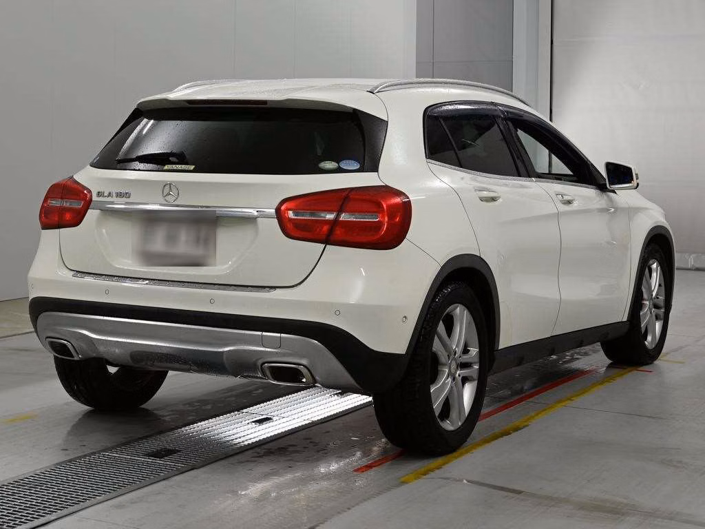 MERCEDES-BENZ GLA-CLASS