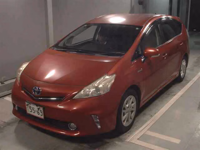 TOYOTA PRIUS ALPHA