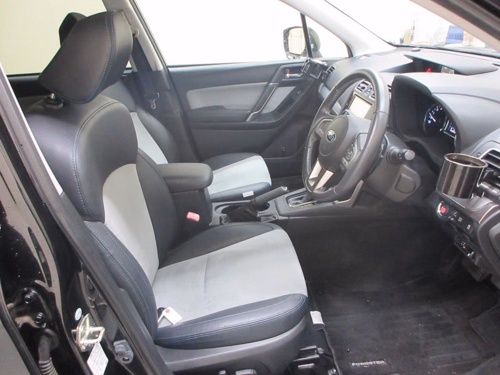SUBARU FORESTER