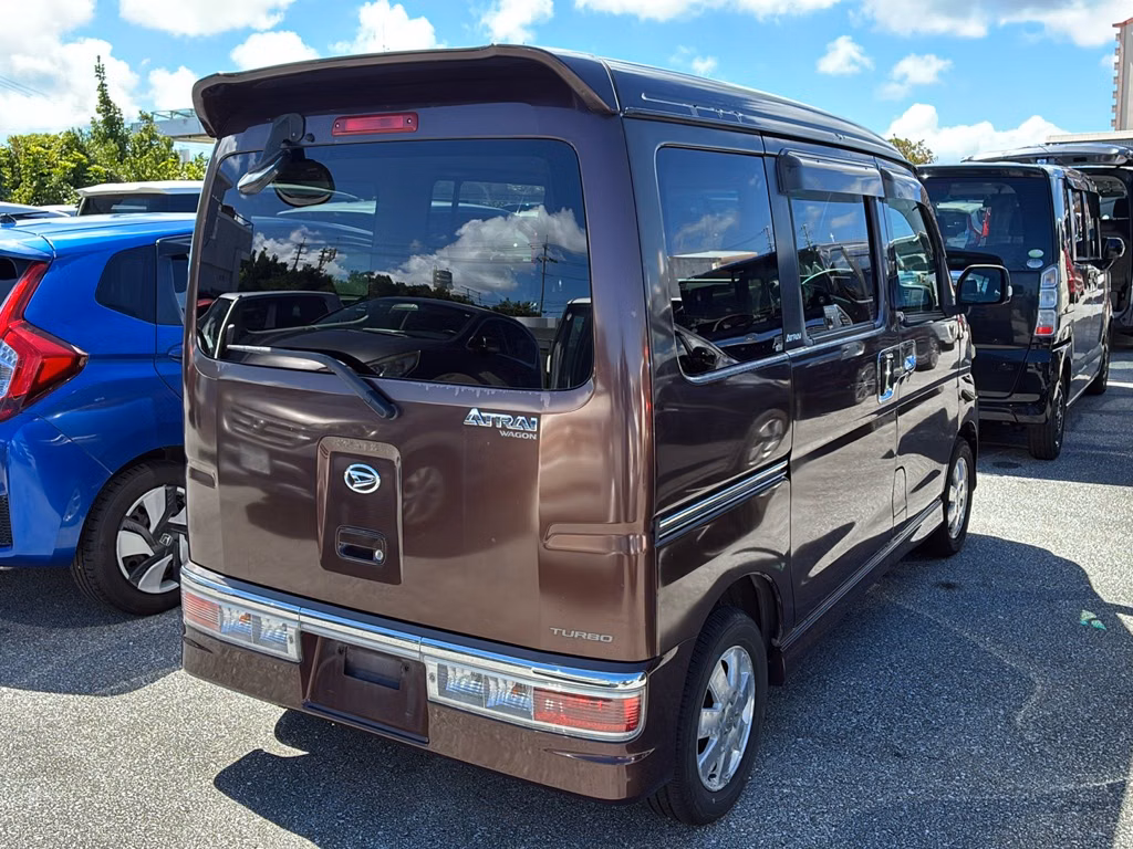 DAIHATSU ATRAI