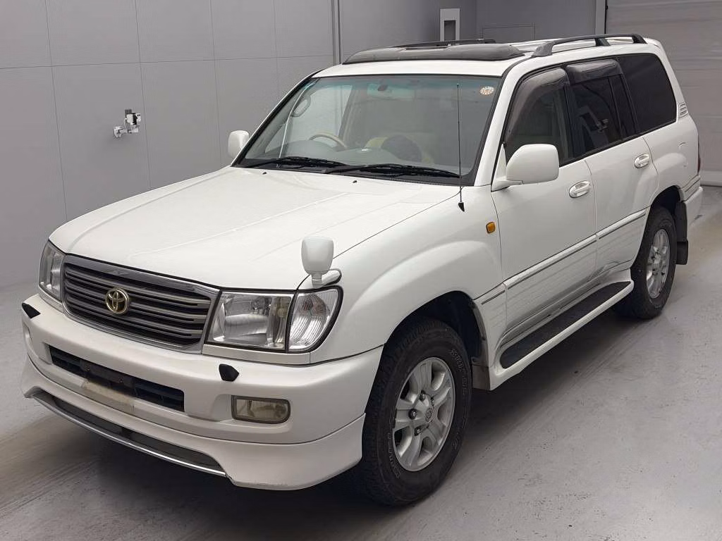 TOYOTA LAND CRUISER