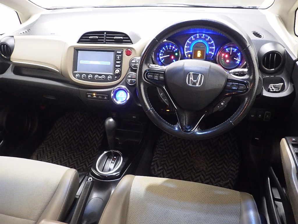 HONDA FIT SHUTTLE