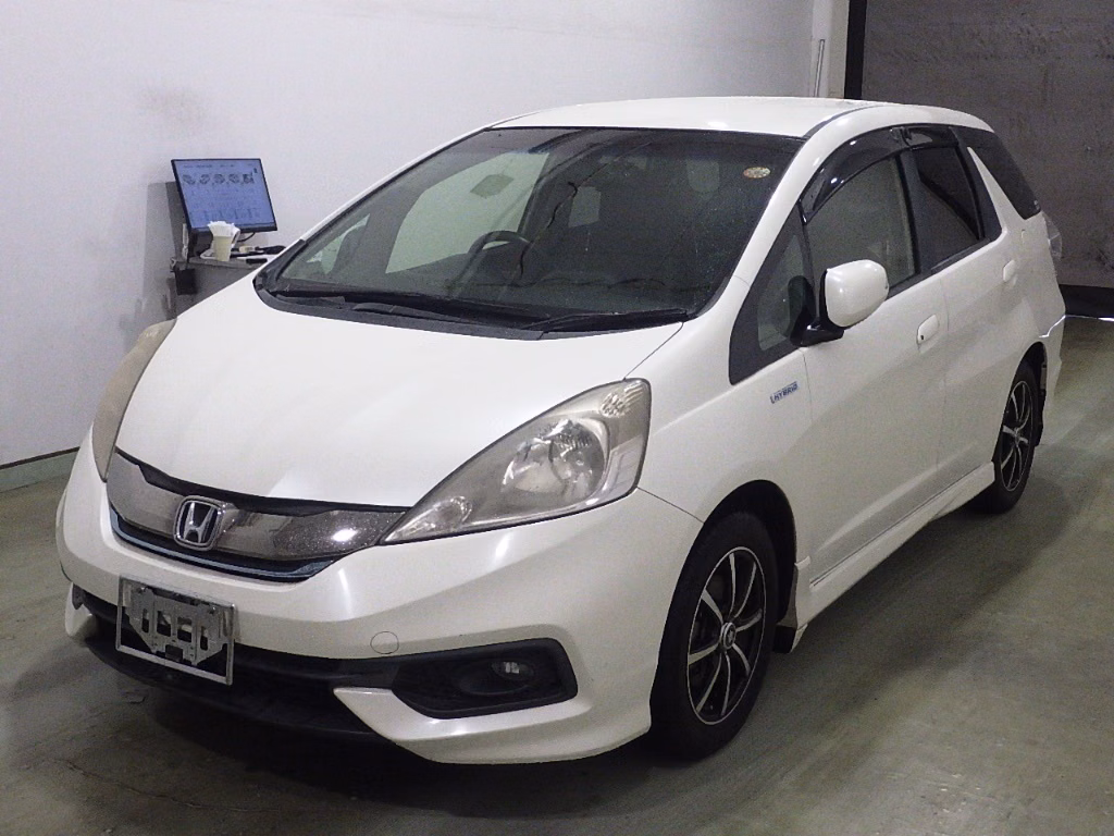 HONDA FIT SHUTTLE