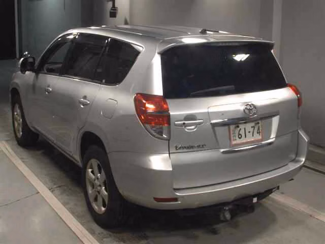 TOYOTA VANGUARD