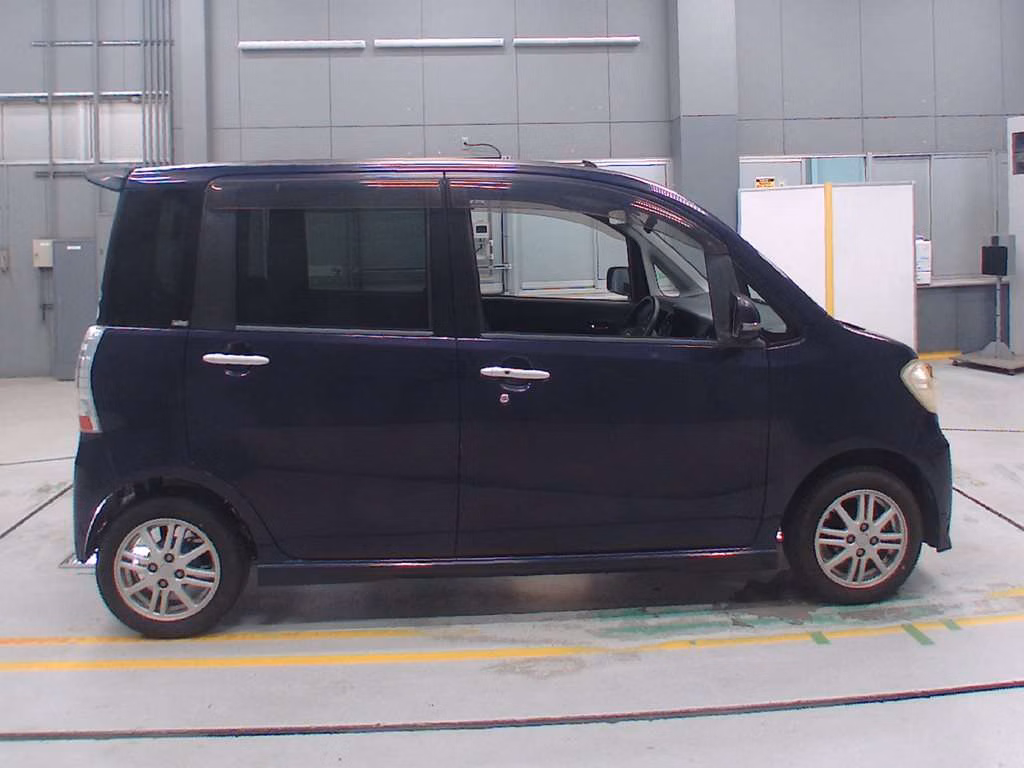 DAIHATSU TANTO EXE