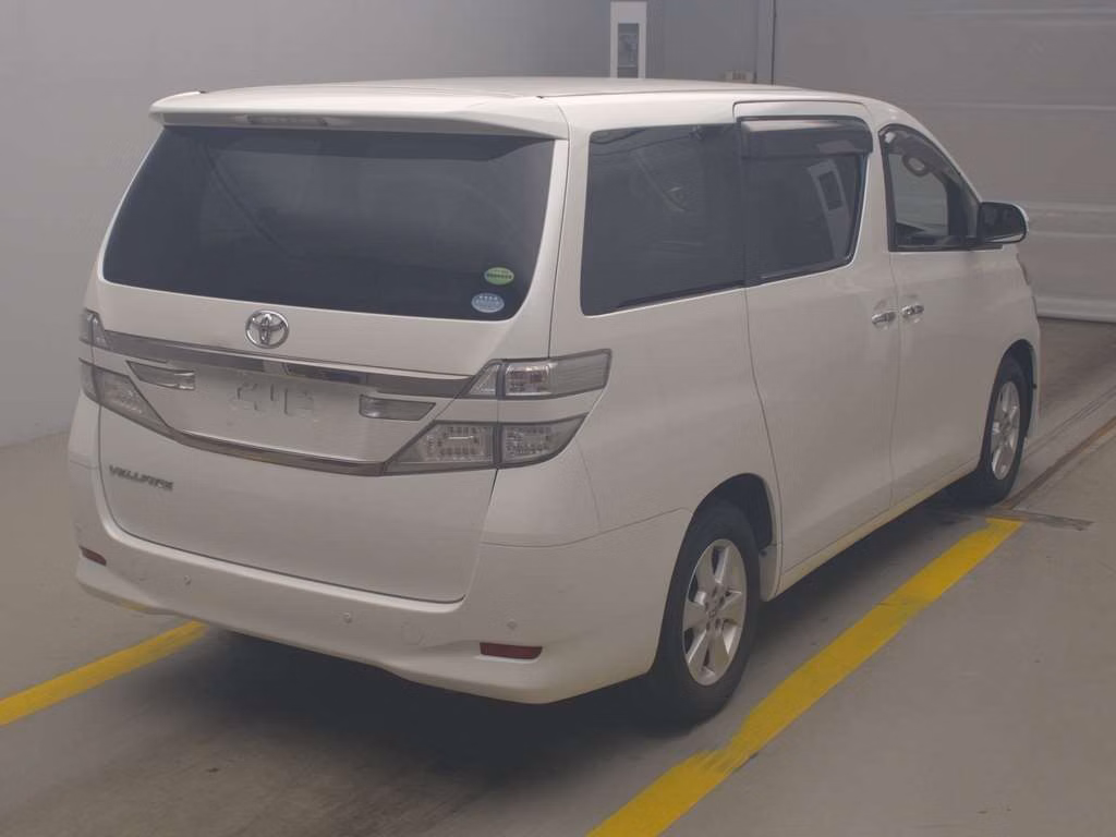 TOYOTA VELLFIRE