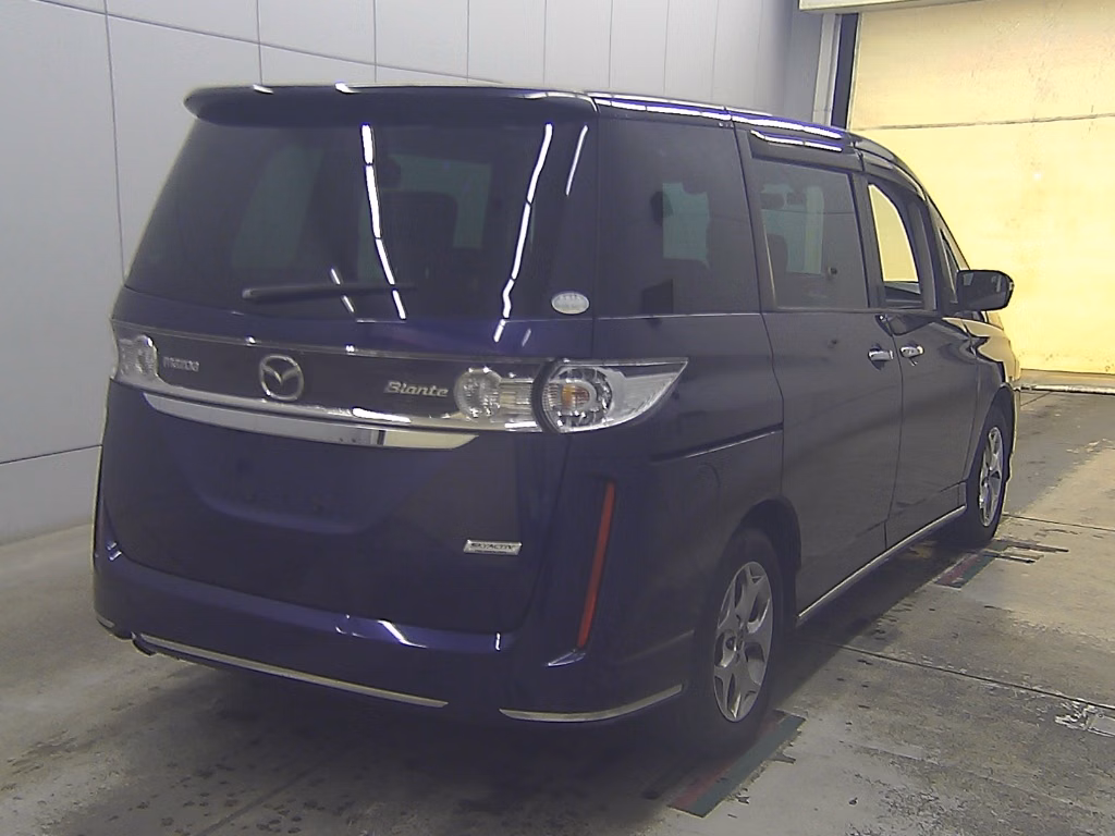 MAZDA BIANTE