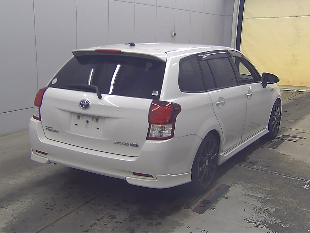 TOYOTA COROLLA FIELDER