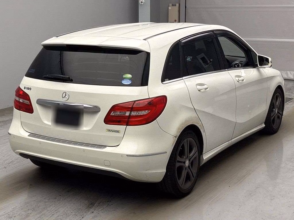 MERCEDES-BENZ B-CLASS