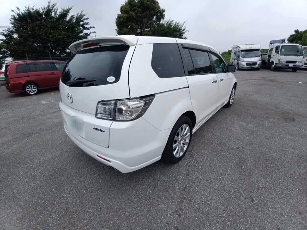 MAZDA MPV