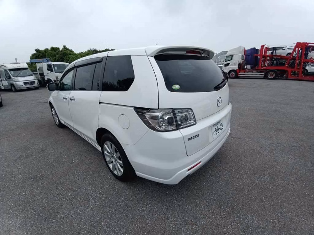 MAZDA MPV