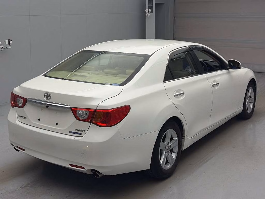 TOYOTA MARK X