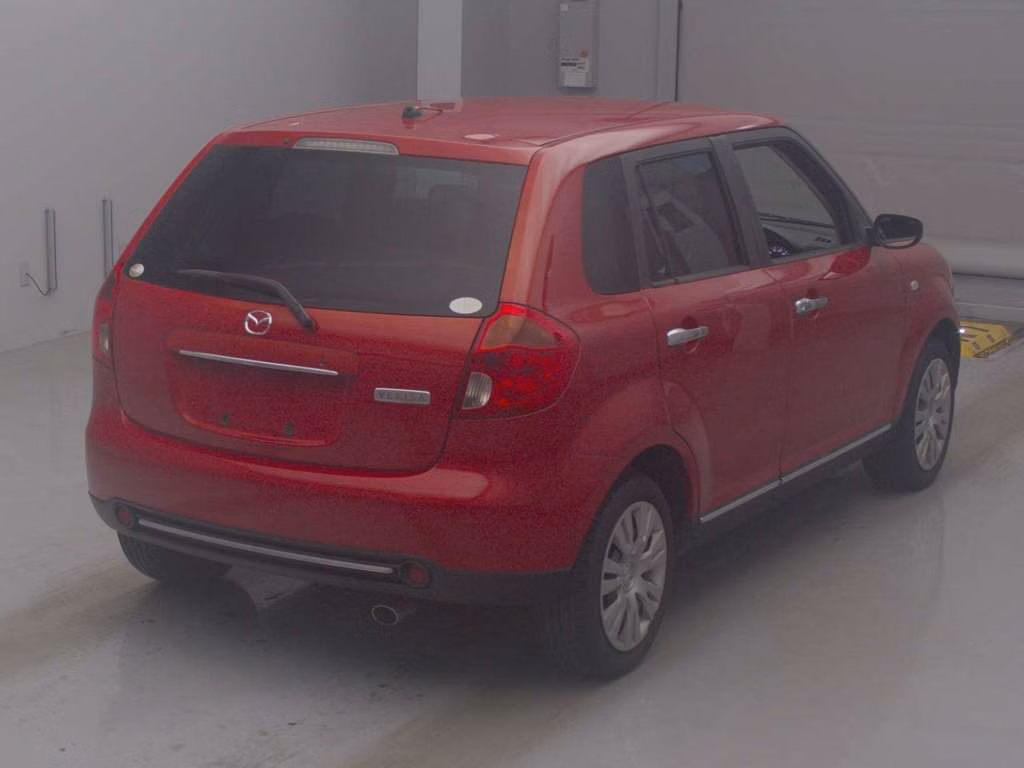 MAZDA VERISA