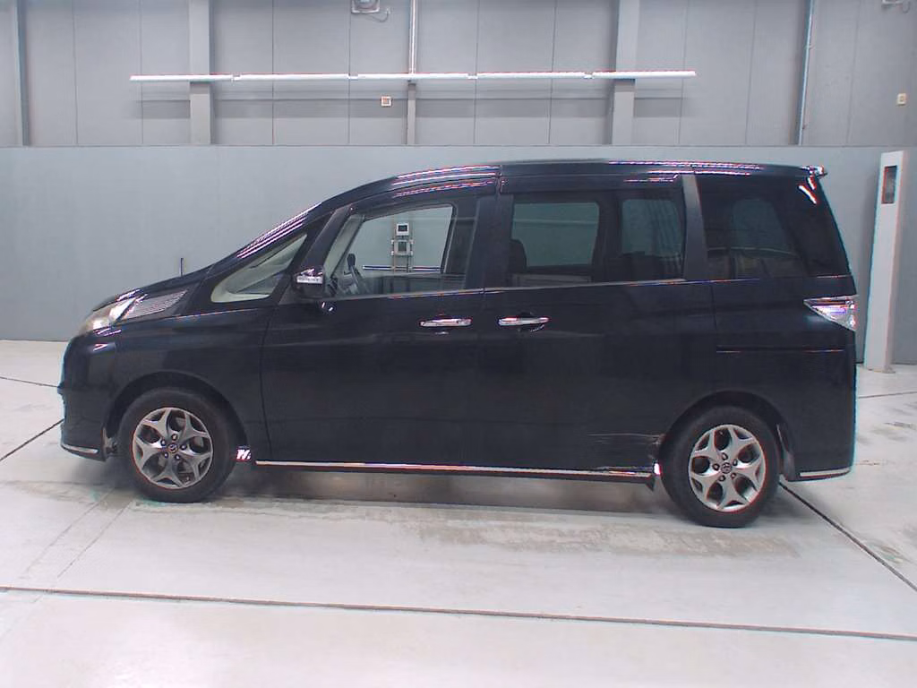 MAZDA BIANTE
