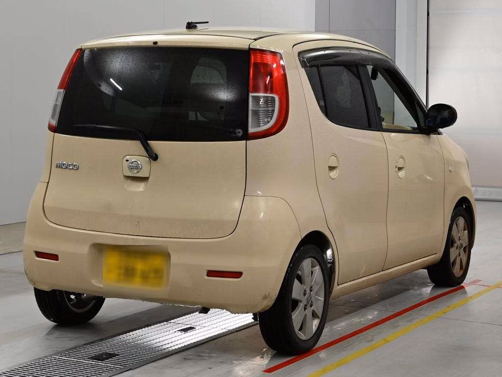 NISSAN MOCO