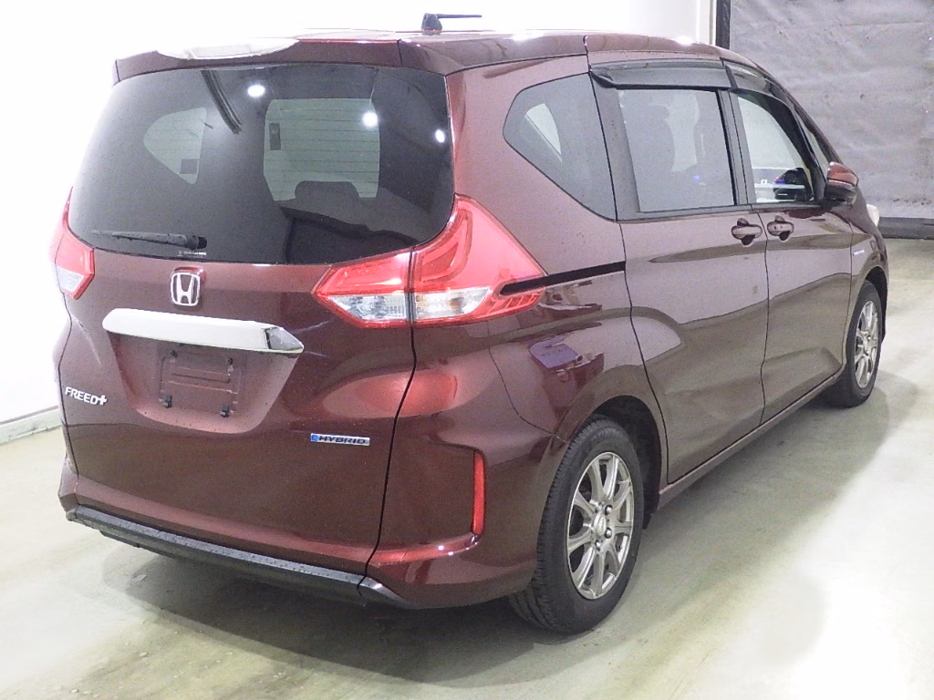 HONDA FREED+